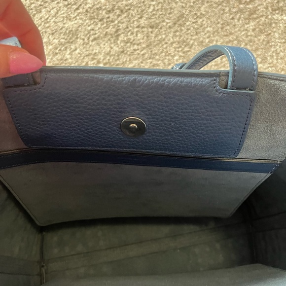 Tod’s Gommino Tote Blue. EUC - Picture 7 of 10